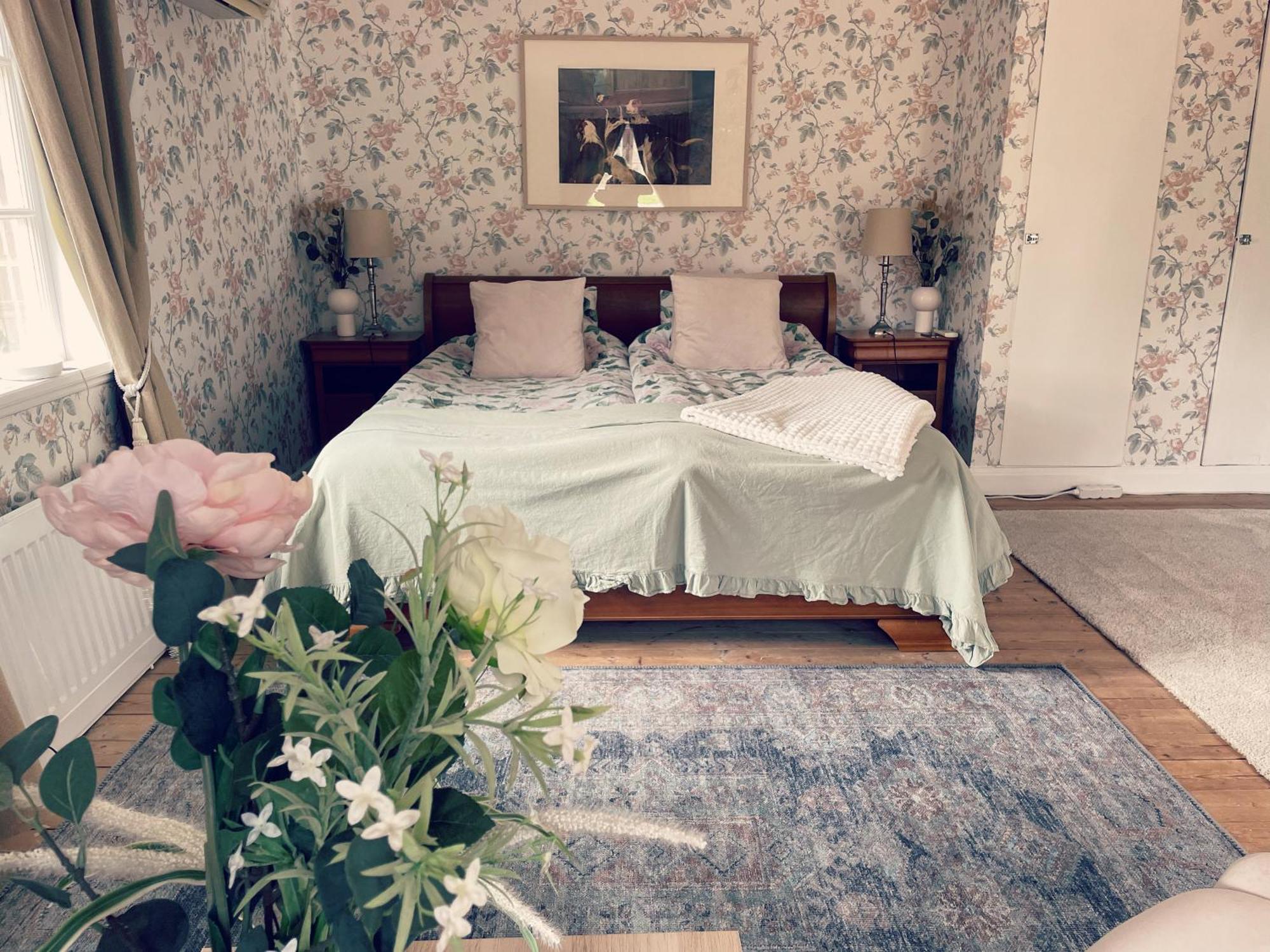 Kolbäck Baersta Bagarstugan Bnb المظهر الخارجي الصورة